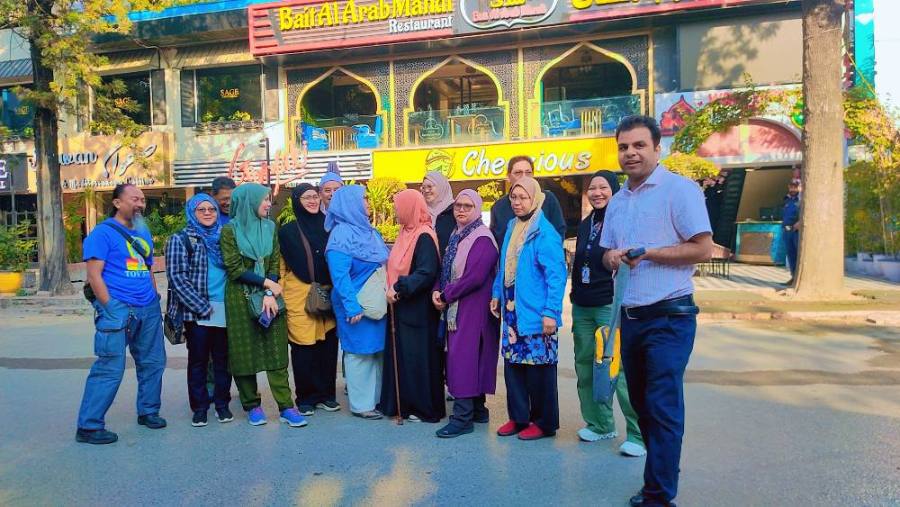Autumn seasons group  13 members from Malaysia October trip 9 night 10 days